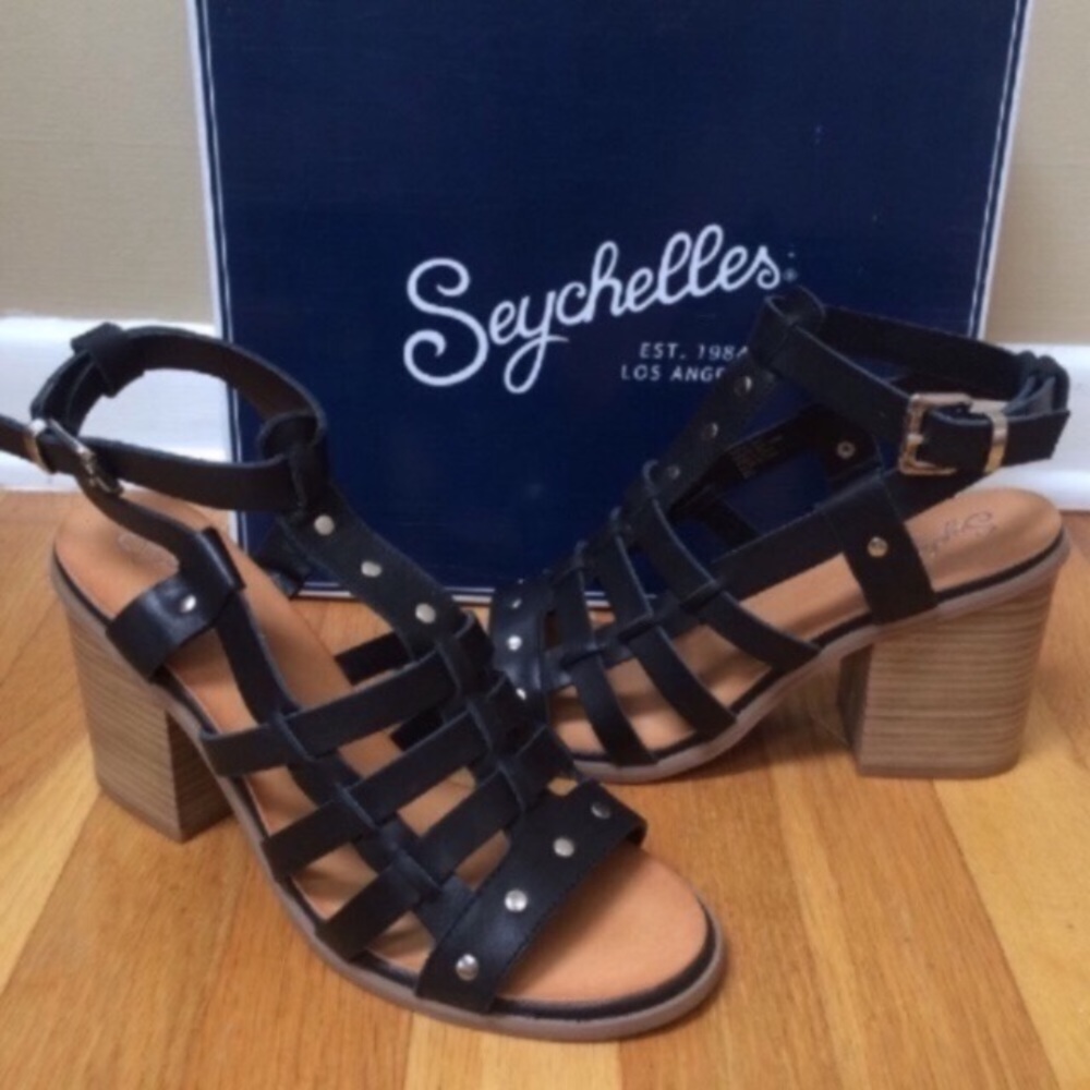 SEYCHELLES Scout It Out Black Leather Block Heel Gladiator Sandals Size 8M
